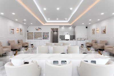 Blush Me Lash & Nail Bar | Plastic Surgeon in Sherwood Park | ProSculptMD.com