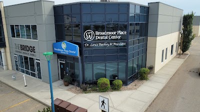 Broadmoor Place Dental Center | Plastic Surgeon in Sherwood Park | ProSculptMD.com