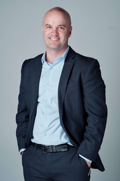 Dr. Chris Thomson | Plastic Surgeon in #N/AProSculptMD.ca