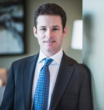 Dr. Douglas Humphreys | Plastic Surgeon in Calgary | ProSculptMD.com