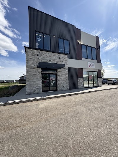 Fuzzy Peach Laser & Skin | Plastic Surgeon in Grande Prairie | ProSculptMD.com