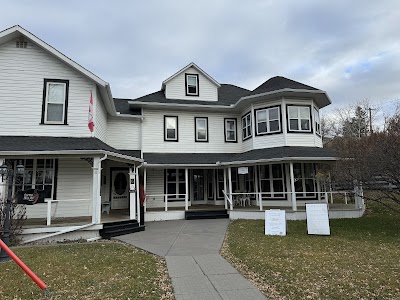 Glowology Laser & Esthetics | Plastic Surgeon in Okotoks | ProSculptMD.com