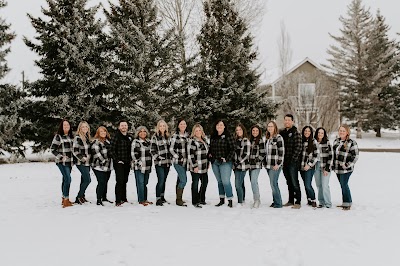 Hometown Dental - Okotoks Dentist | Plastic Surgeon in Okotoks | ProSculptMD.com