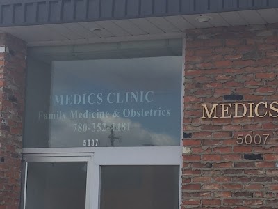 Medics Clinic | Plastic Surgeon in Wetaskiwin | ProSculptMD.com