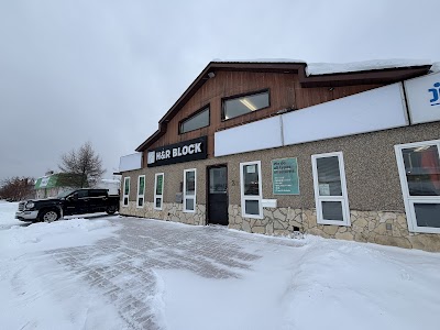 Northern Denture Clinic Ltd | Plastic Surgeon in ThompsonProSculptMD.ca