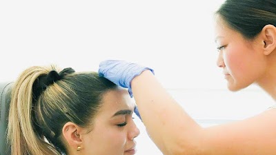 Oak & Prairie Aesthetics | Plastic Surgeon in WinnipegProSculptMD.ca