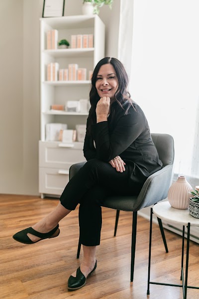 Radiant Renewal Medi-Spa | Plastic Surgeon in BrandonProSculptMD.ca