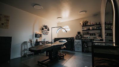 Smoke N Black Cosmetic Tattoo | Plastic Surgeon in Medicine Hat | ProSculptMD.com
