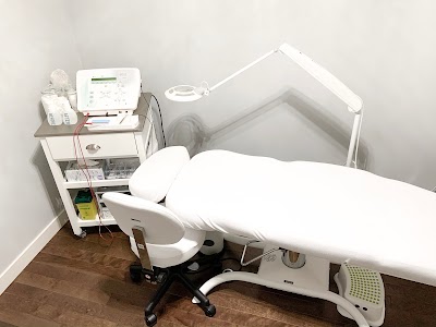 True Beauty Electrolysis | Plastic Surgeon in Okotoks | ProSculptMD.com